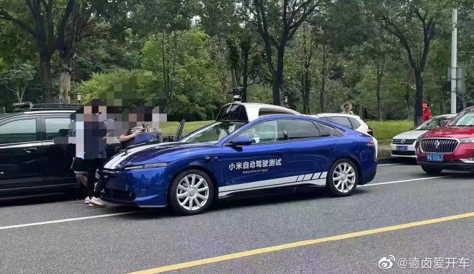 Xiaomi test auto guida autonoma